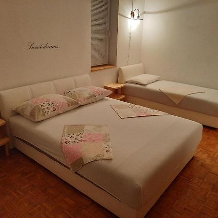 Holiday Home Villa Marin Stanici Екстер'єр фото
